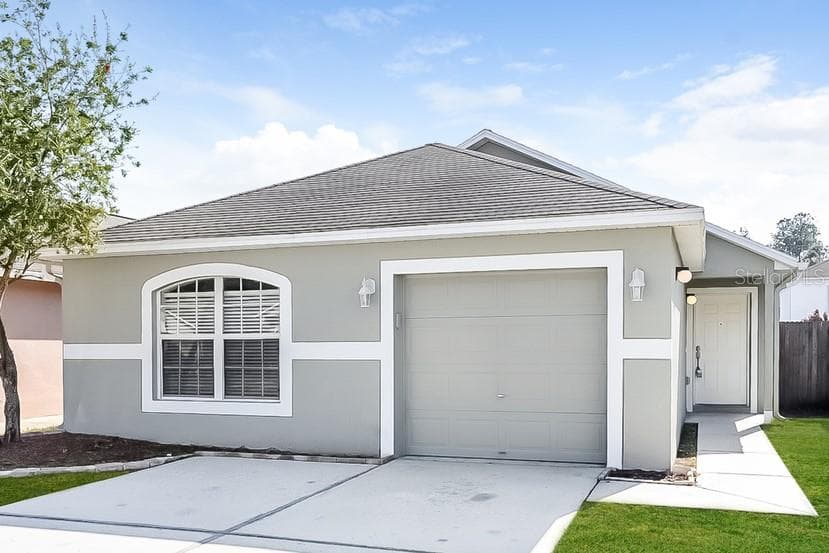 30234 RATTANA COURT WESLEY CHAPEL, FL 33545