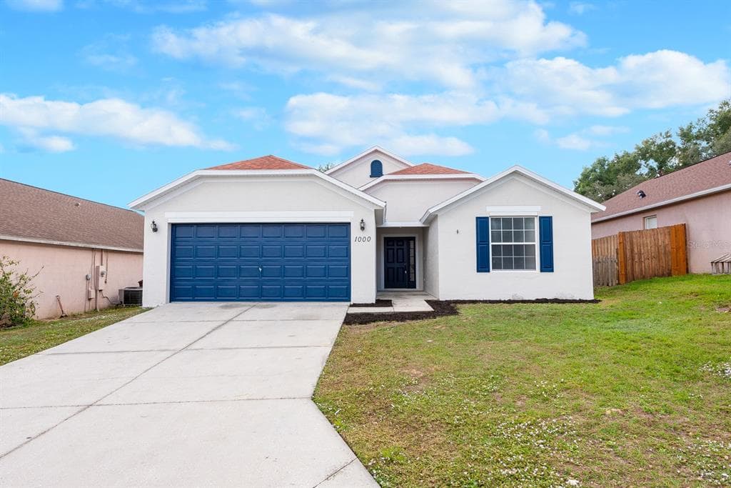 1000 LAKE CHARLES DRIVE DAVENPORT, FL 33837