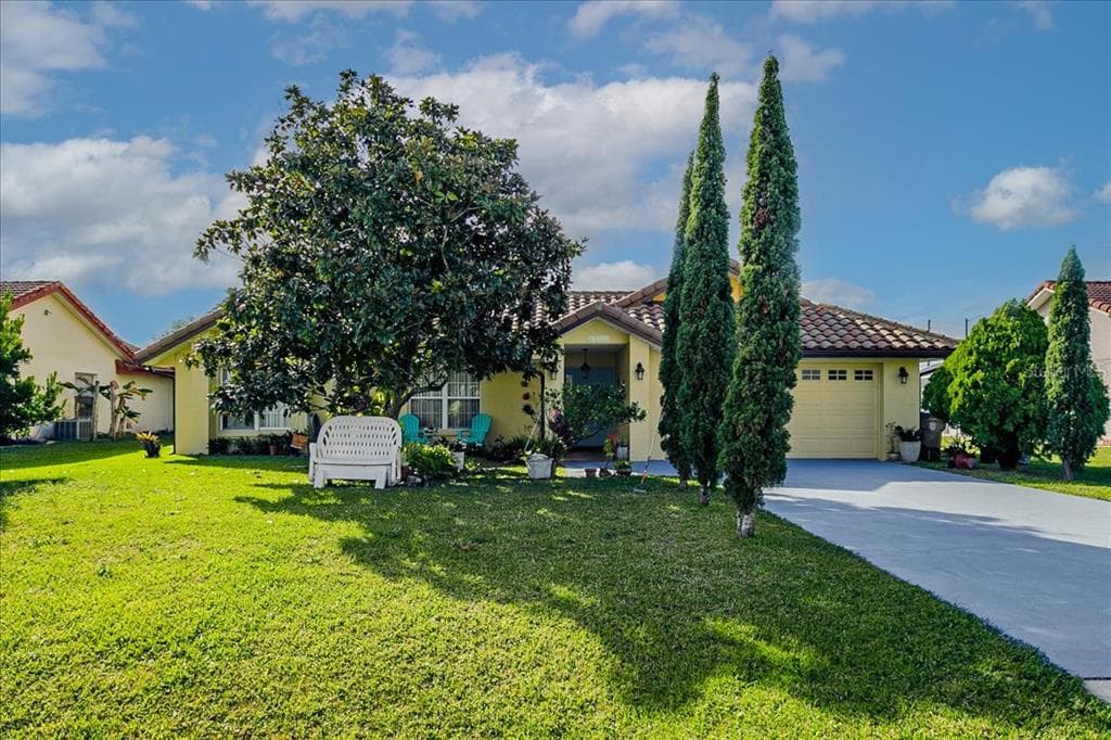 2450 RAVENDALE COURT KISSIMMEE, FL 34758