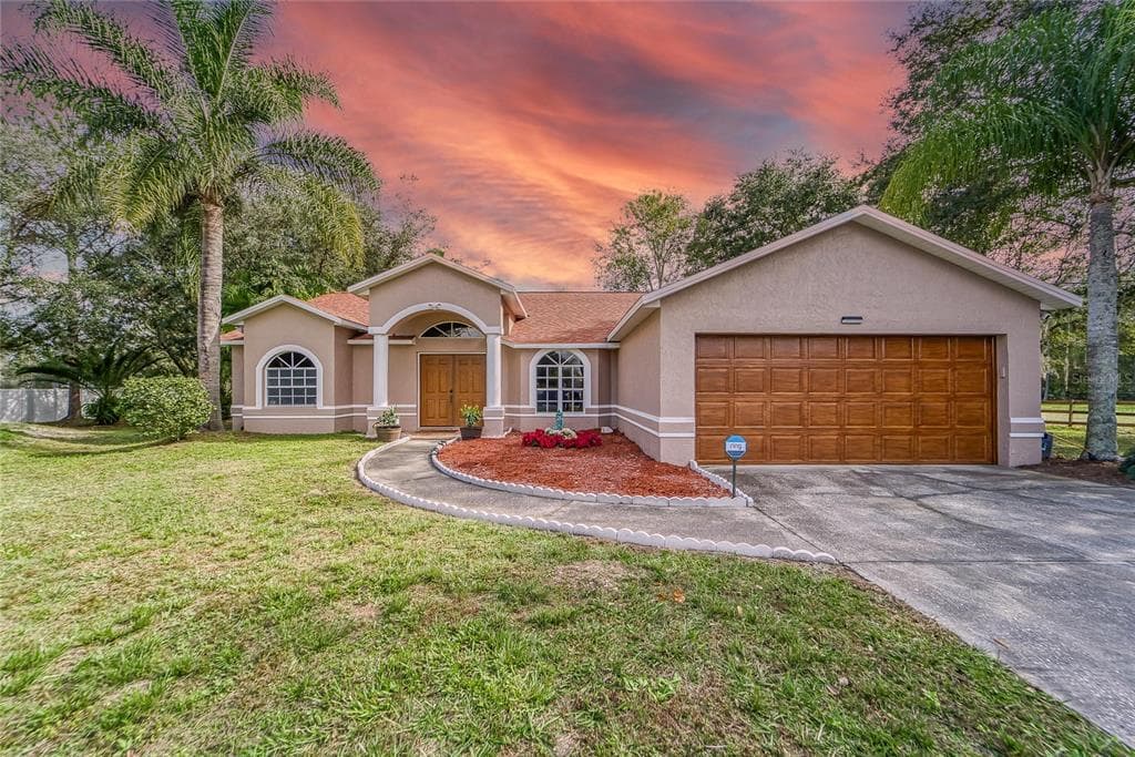 7332 PINE LANDS DRIVE WESLEY CHAPEL, FL 33544