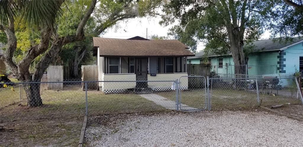 1361 29TH STREET S ST PETERSBURG, FL 33712