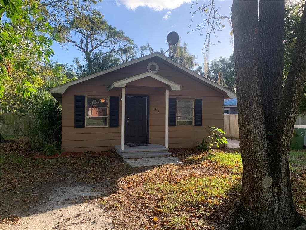 1513 E POINSETTIA AVENUE TAMPA, FL 33612