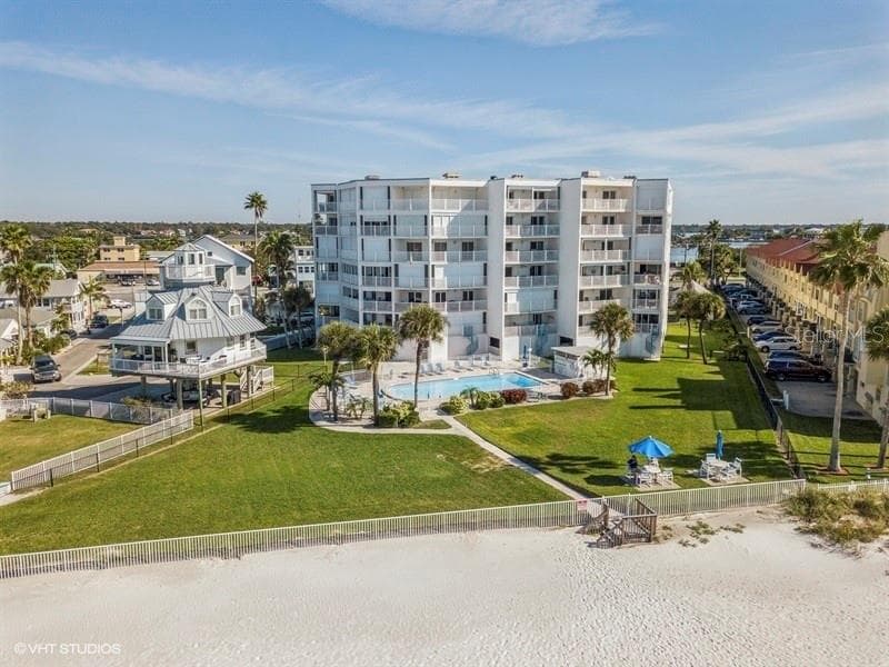17980 GULF BOULEVARD UNIT 205 REDINGTON SHORES, FL 33708