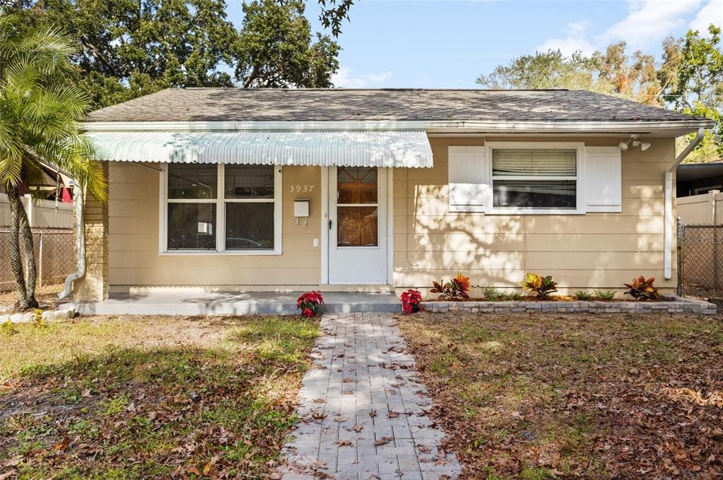 3937 DARTMOUTH AVENUE N ST PETERSBURG, FL 33713
