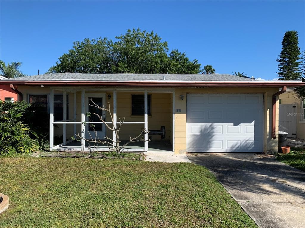 846 180TH AVENUE E REDINGTON SHORES, FL 33708