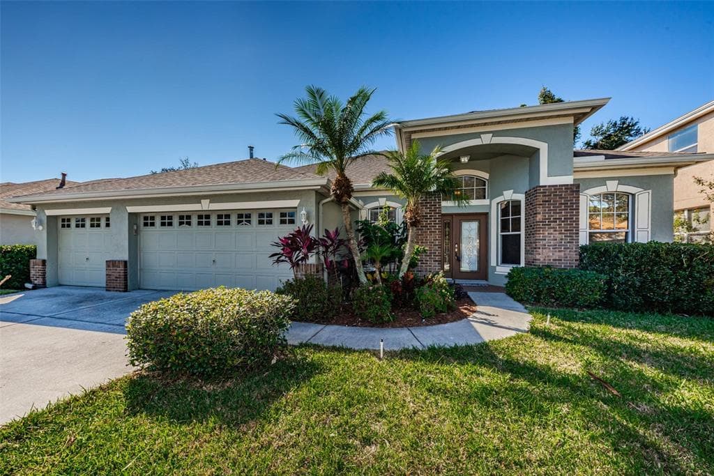 1834 LONGVIEW LANE TARPON SPRINGS, FL 34689