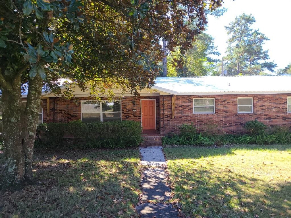 3705 NW 8TH AVENUE GAINESVILLE, FL 32605