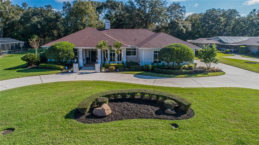 461 HOWARD AVENUE LAKELAND, FL 33815