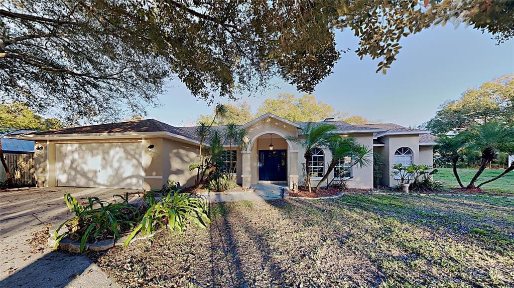 22909 MOSSWOOD COURT LAND O LAKES, FL 34639