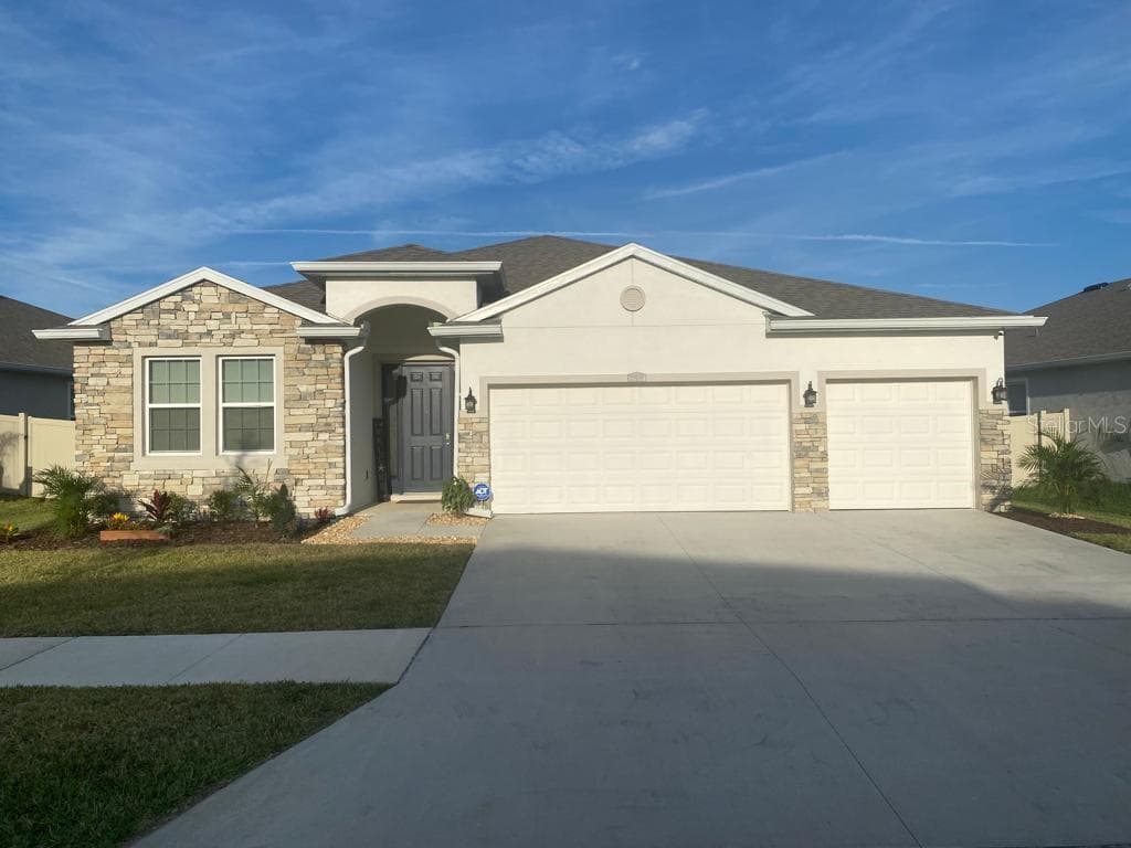 10930 LAXER CAY LOOP SAN ANTONIO, FL 33576