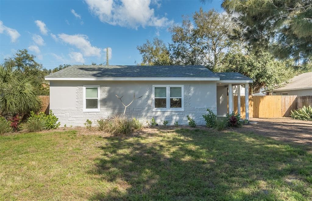3113 W NAPOLEON AVENUE TAMPA, FL 33611