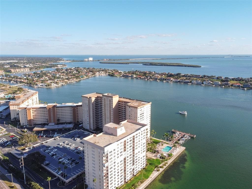 5130 S BRITTANY DRIVE S UNIT 1007 ST PETERSBURG, FL 33715