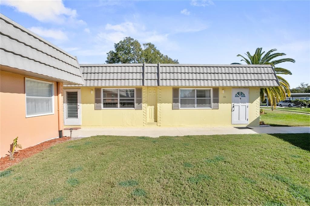 201 BEDFORD STREET UNIT 85 SUN CITY CENTER, FL 33573