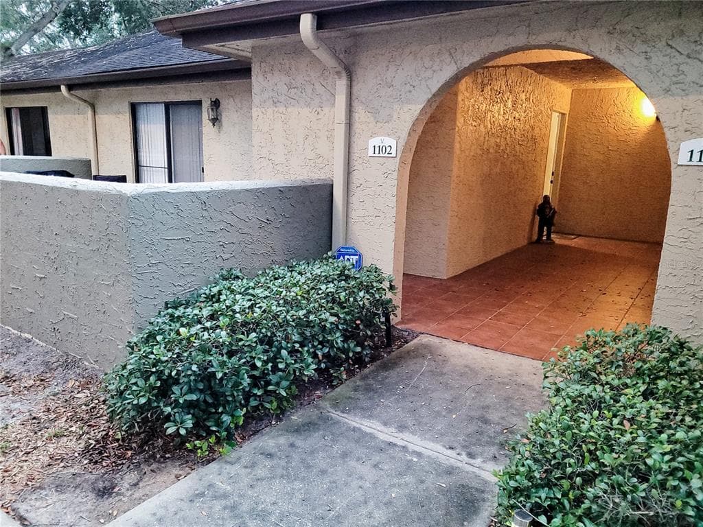 6262 142ND AVENUE N UNIT 1102 CLEARWATER, FL 33760