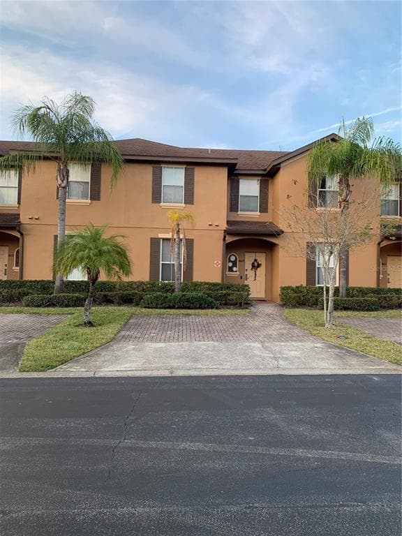 2622 CALABRIA AVENUE DAVENPORT, FL 33897