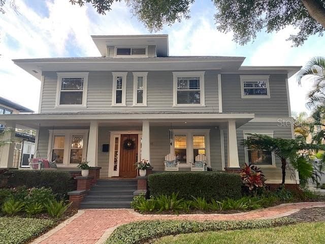 235 14TH AVENUE NE ST PETERSBURG, FL 33701