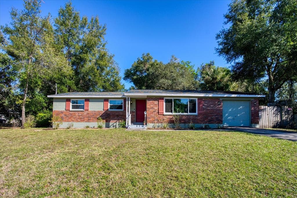8611 N 30TH STREET TAMPA, FL 33604