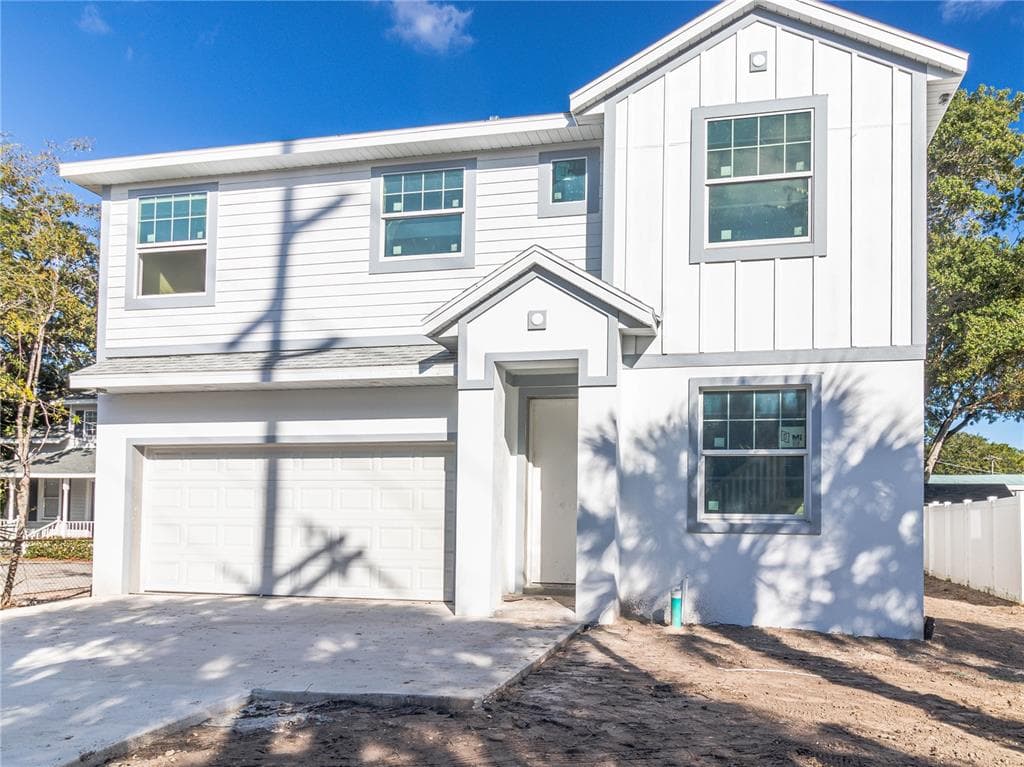 5834 S MACDILL AVENUE TAMPA, FL 33611