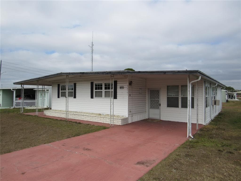 36741 GRACE AVENUE ZEPHYRHILLS, FL 33542
