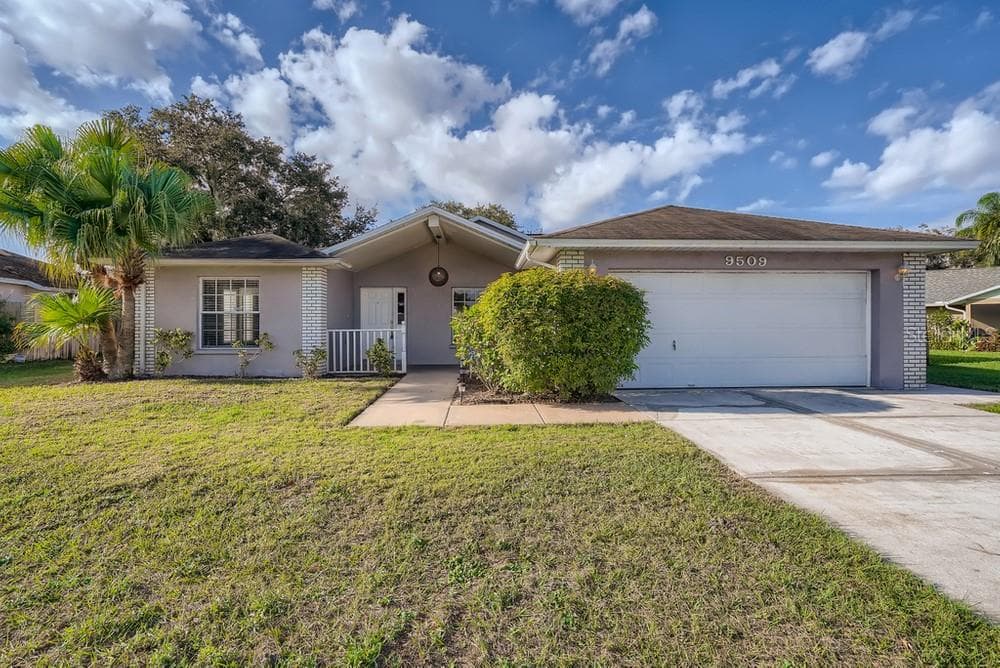 9509 30TH COURT E PARRISH, FL 34219