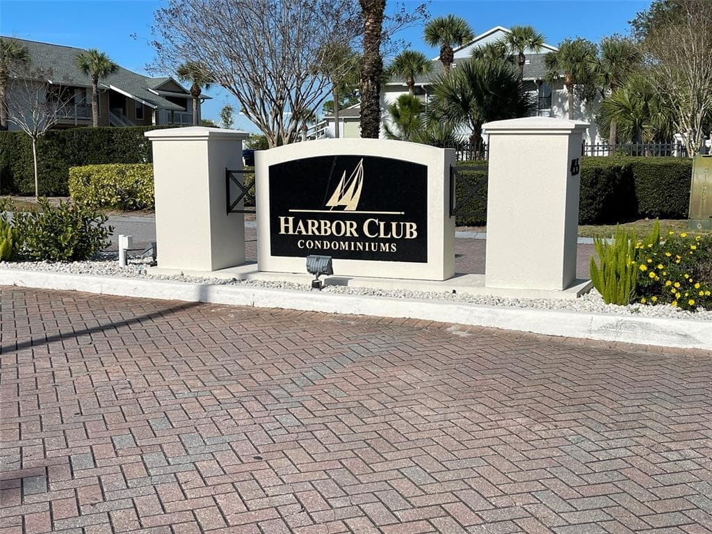 455 ALT 19 S UNIT 267 PALM HARBOR, FL 34683