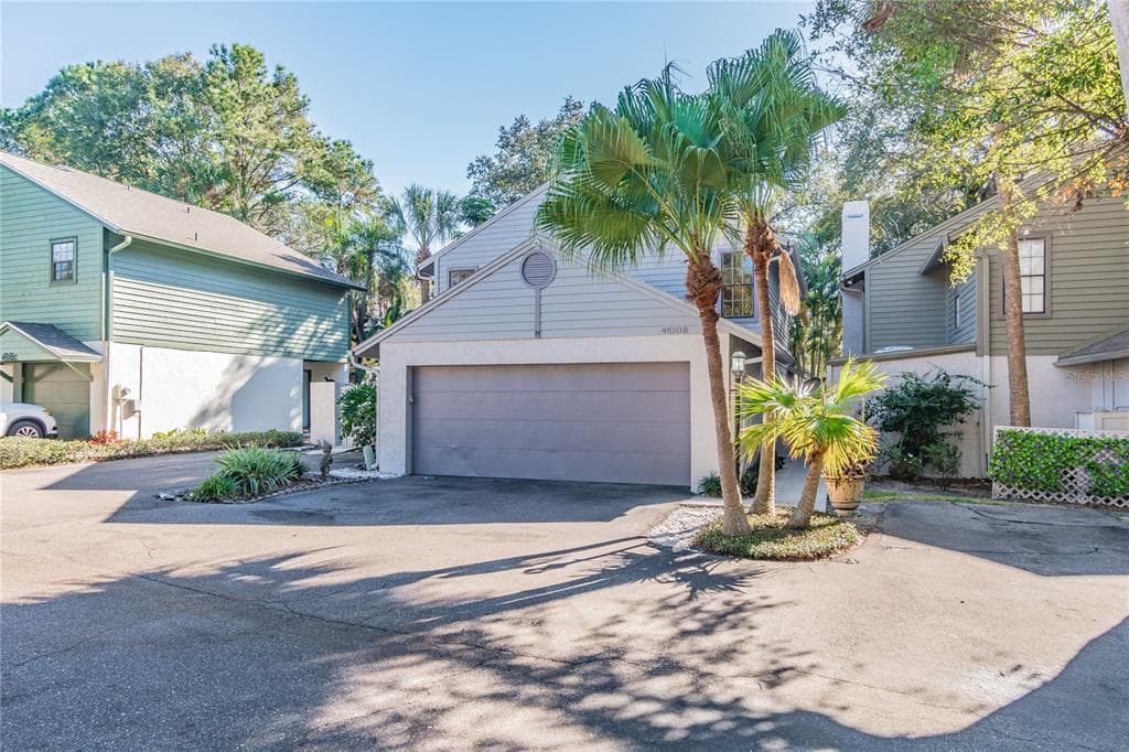 4510 W FIG STREET UNIT B TAMPA, FL 33609