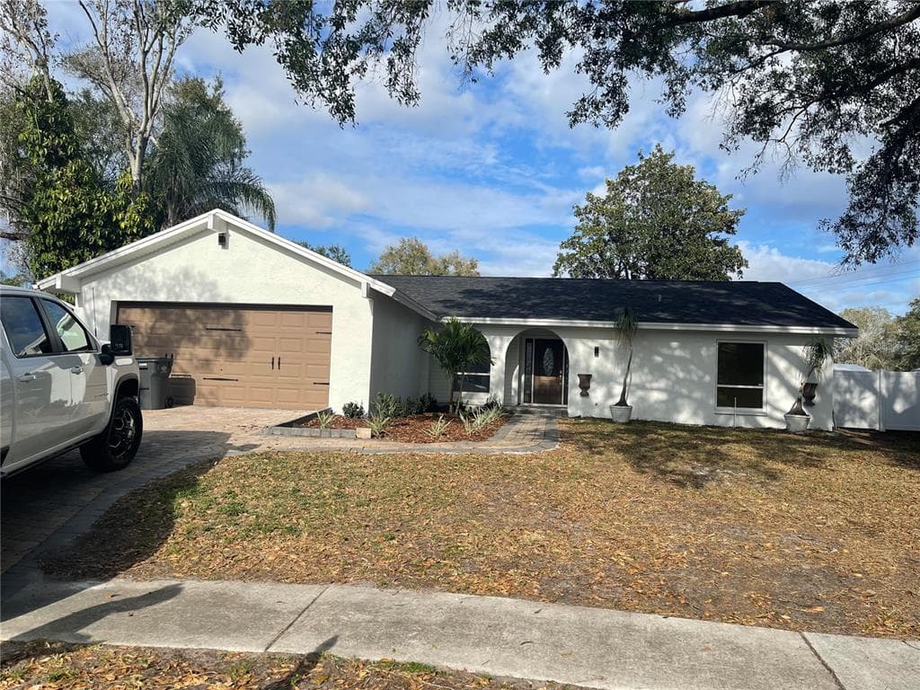 6819 MITCHELL CIRCLE TAMPA, FL 33634