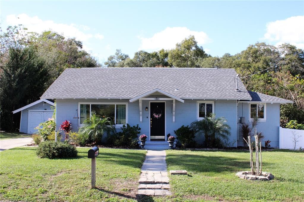 13821 10TH STREET DADE CITY, FL 33525
