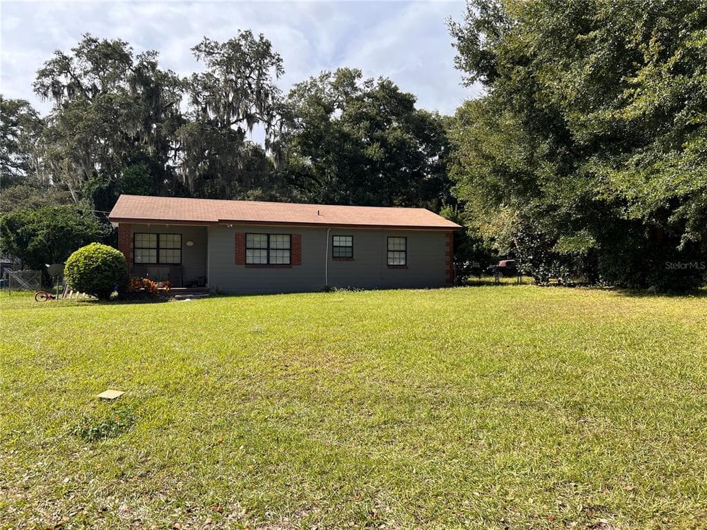 13747 3RD STREET DADE CITY, FL 33525