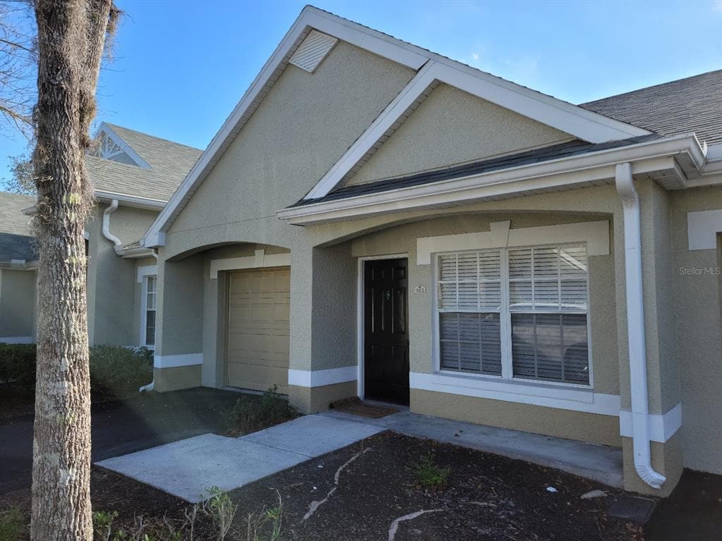 3648 KINGS ROAD UNIT 103 PALM HARBOR, FL 34685