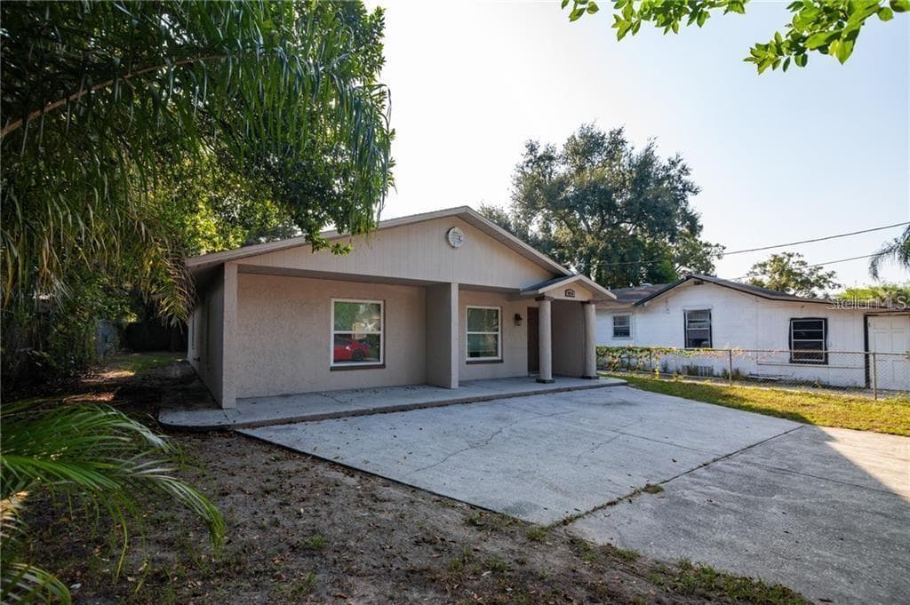 8615 N ALASKA STREET UNIT A TAMPA, FL 33604