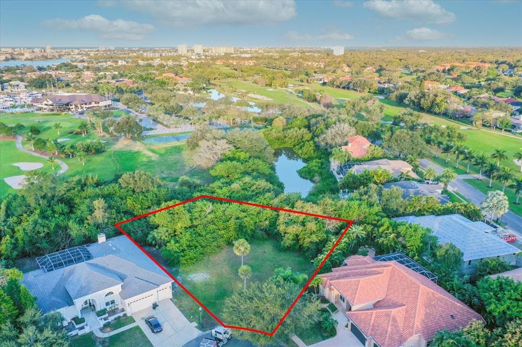 2205 PASADENA PLACE S GULFPORT, FL 33707