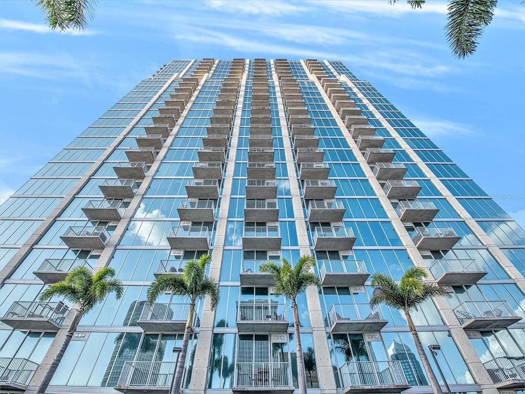 777 N ASHLEY DRIVE UNIT 1403 TAMPA, FL 33602