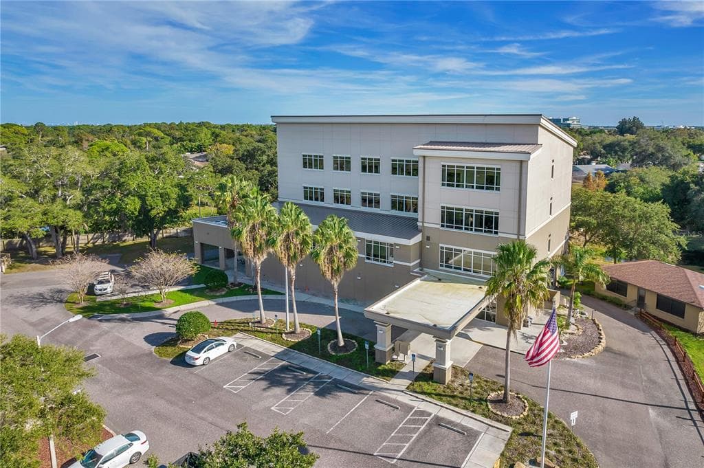 13945 EVERGREEN AVENUE CLEARWATER, FL 33762