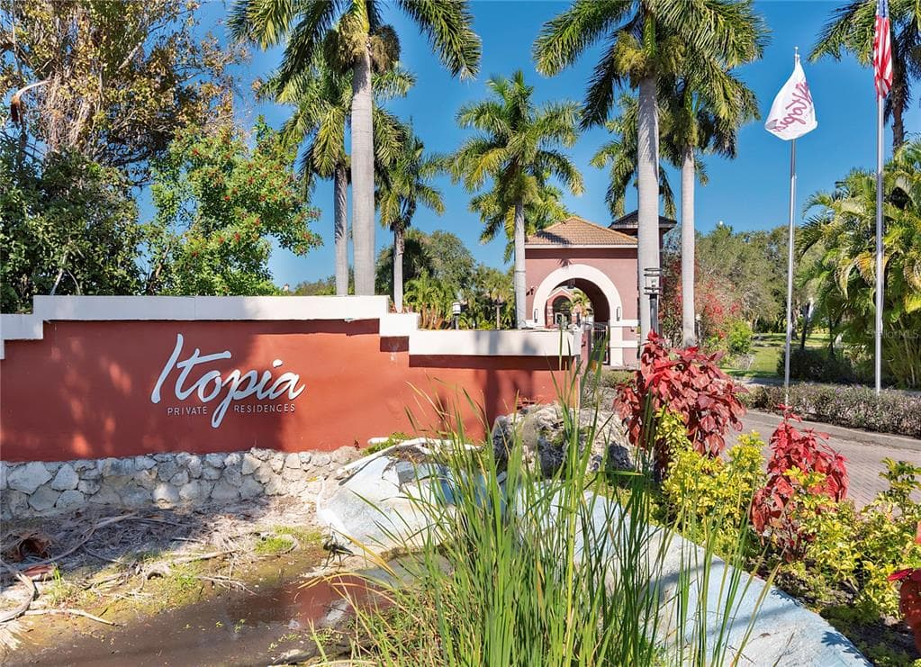 10263 GANDY BOULEVARD N UNIT 2013 ST PETERSBURG, FL 33702