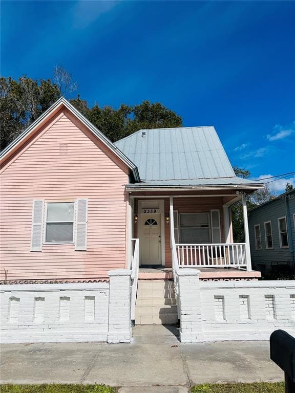 2339 W BEACH STREET TAMPA, FL 33607