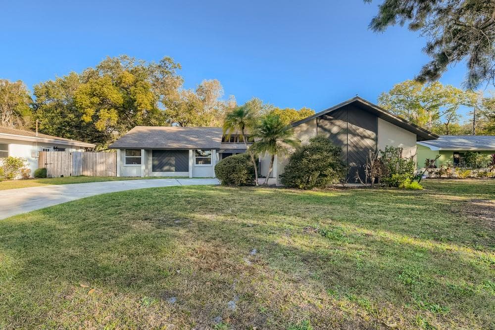 2260 BARBARA DRIVE CLEARWATER, FL 33764
