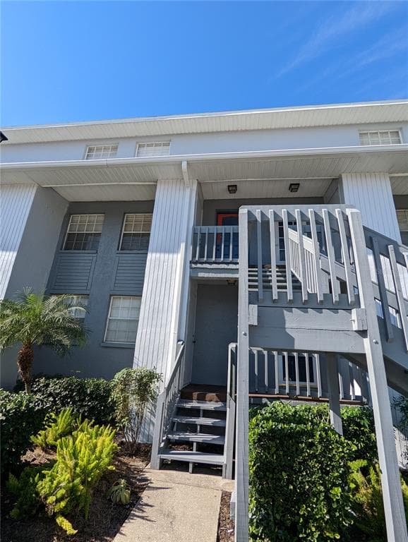 4907 W MCELROY AVENUE UNIT H209 TAMPA, FL 33611