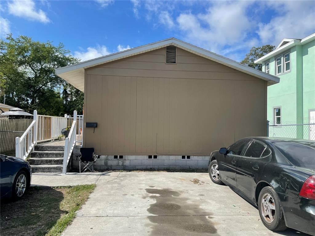 1911 23RD STREET S ST PETERSBURG, FL 33712