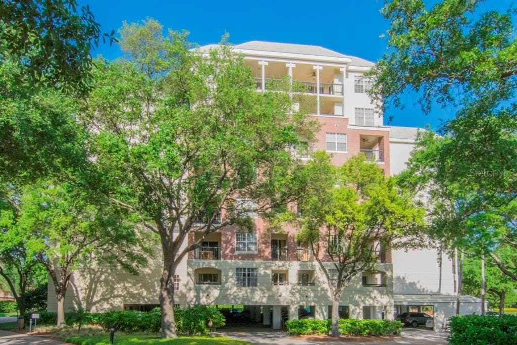 1002 S HARBOUR ISLAND BOULEVARD UNIT 1103 TAMPA, FL 33602
