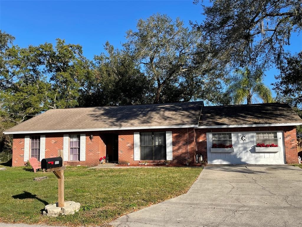 505 W 128TH AVENUE TAMPA, FL 33612