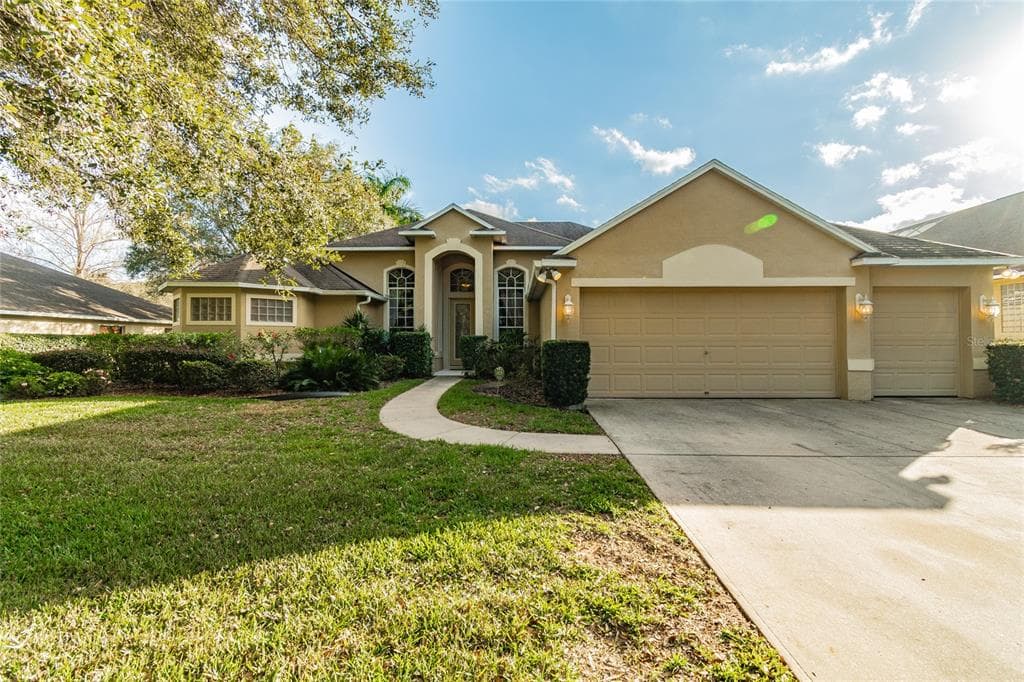 815 HICKORY GLEN DRIVE SEFFNER, FL 33584