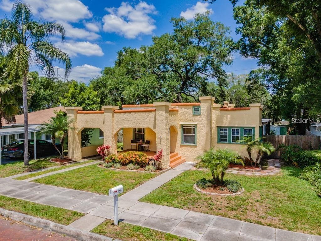 709 W ORIENT STREET TAMPA, FL 33603