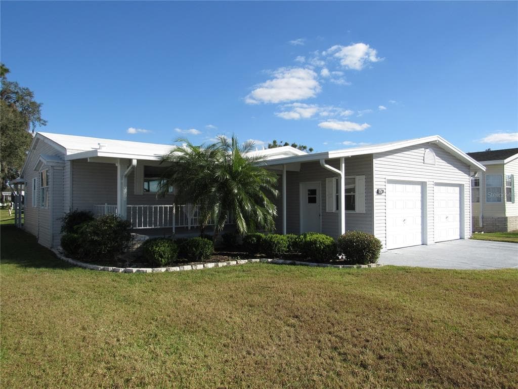 5738 APACHE STREET ZEPHYRHILLS, FL 33542