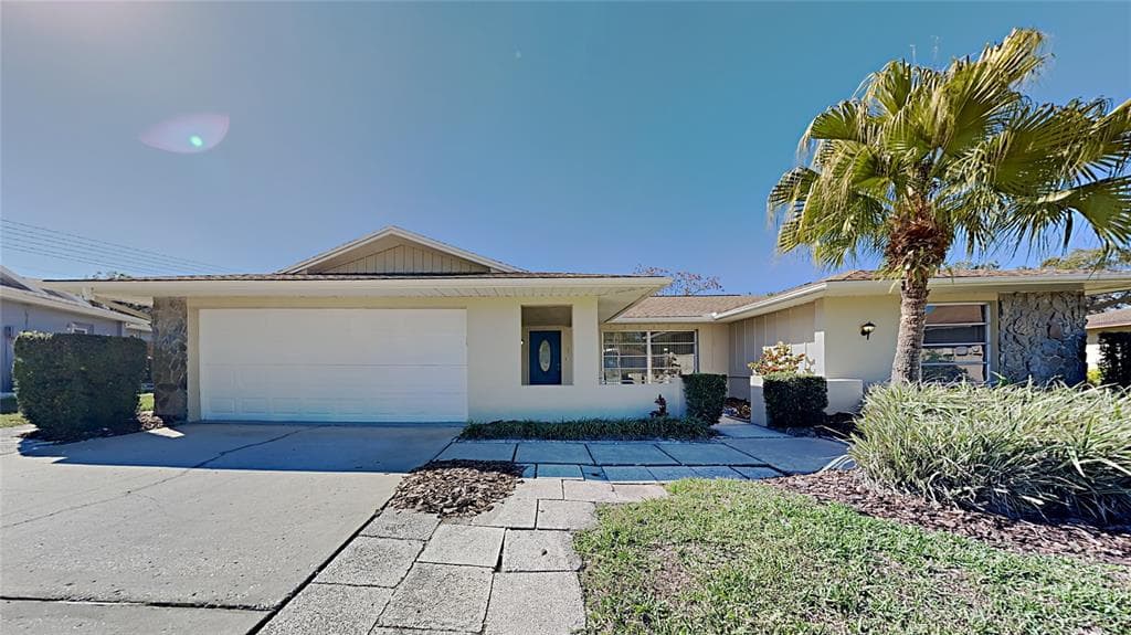 1442 CREST HILL DRIVE TARPON SPRINGS, FL 34689