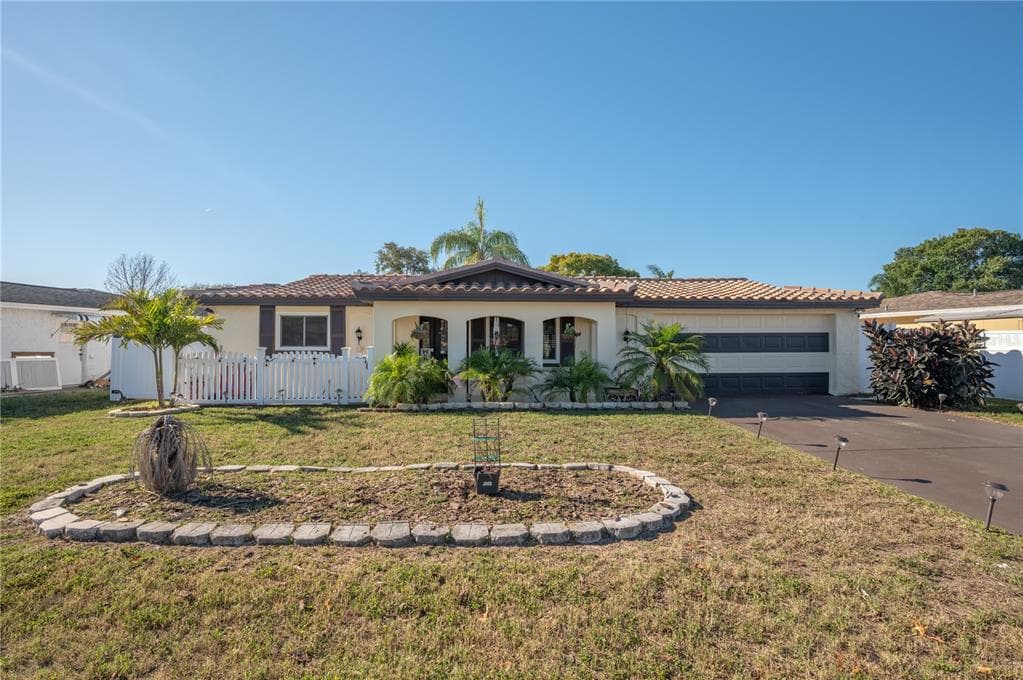 10215 REGENCY PARK BOULEVARD PORT RICHEY, FL 34668