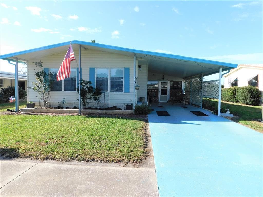 5453 RIVIERA DRIVE ZEPHYRHILLS, FL 33541