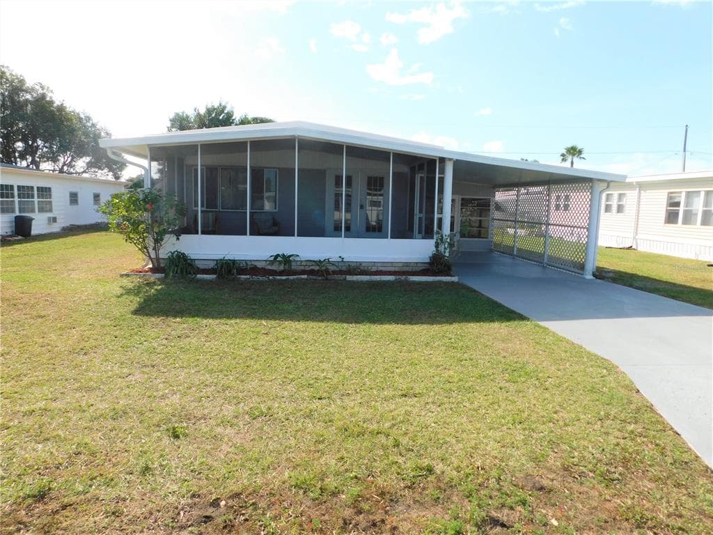 36928 SPARTA CIRCLE ZEPHYRHILLS, FL 33542