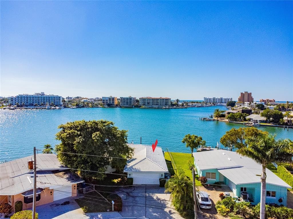 11050 5TH STREET E TREASURE ISLAND, FL 33706