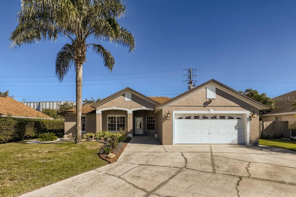 749 CITRUS COVE DRIVE WINTER GARDEN, FL 34787
